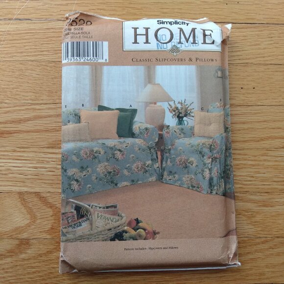 Sofa Slipcovers and Pillows Sewing Pattern Simplicity 9529 Classic Home UNCUT - Picture 1 of 9